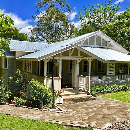 Keillor Lodge Maleny Extérieur photo